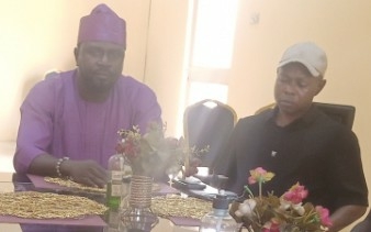 The Oluwo of Ikeja Land, Chief Adeniyi Illo and Prince Jamiu Folami, during the news conference on the kingship crisis in Ikeja Kingdom.