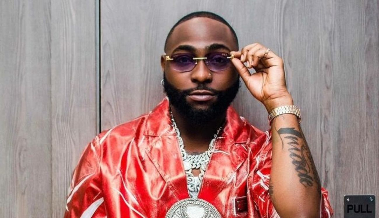 Davido apologises to fans, promises to bring Timeless concert