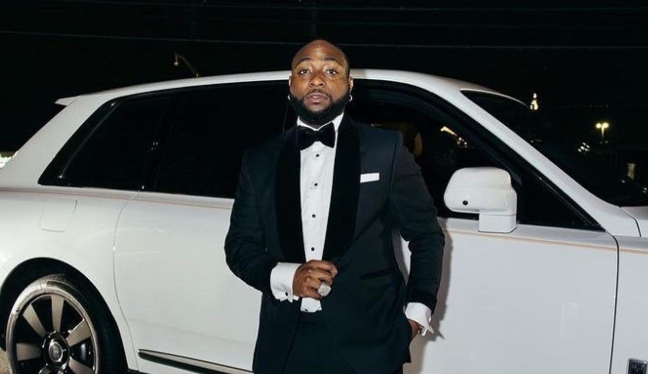 Davido challenges Pinnick’s N2.3bn contract breach suit