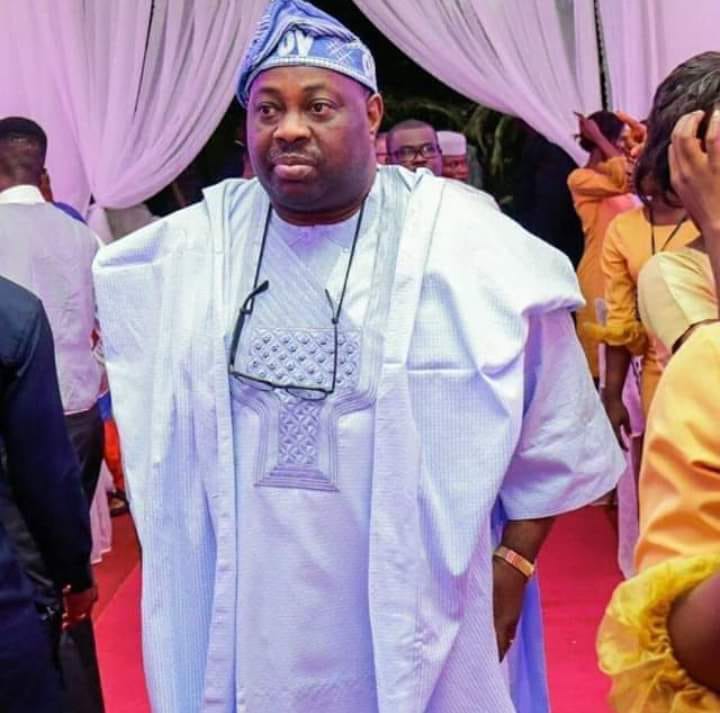 Dele Momodu besses Davido and Chioma ahead of their wedding