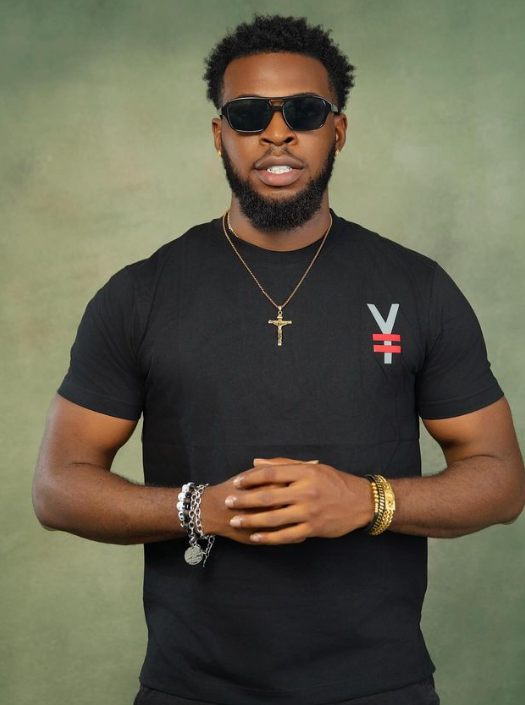 Zion slams OdumoduBlvck over shade thrown at partner Chinwe