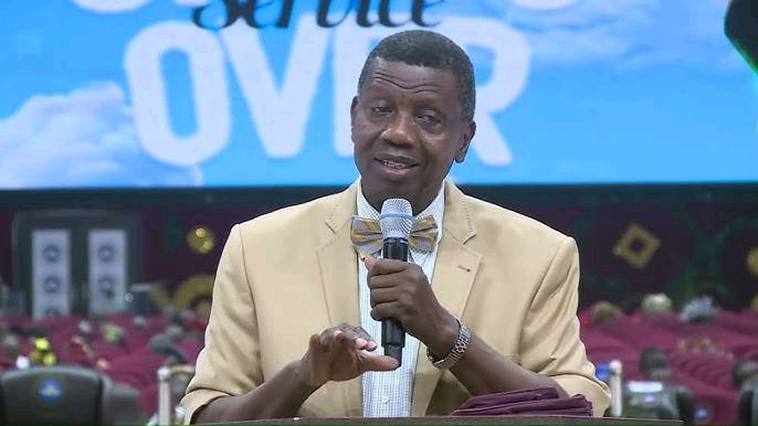 Pastor Adeboye, in new video, reveals how prayers saved the naira from reaching ₦10,000 per dollar