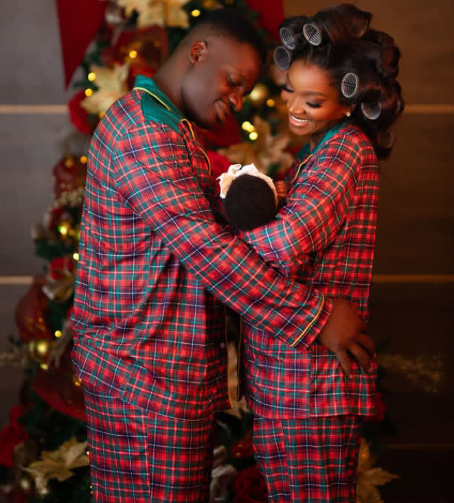 Wofai Fada posts baby's face online for the first time on Christmas