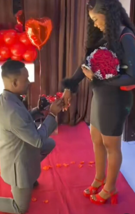 Nigerian couple marries after seven years as coursemates