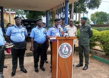 Plateau LG Tussle: Police Reopen Secretariats For Chairmen