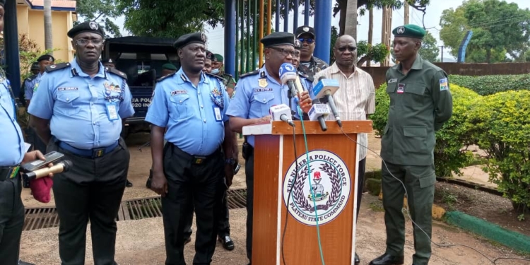 Plateau LG Tussle: Police Reopen Secretariats For Chairmen