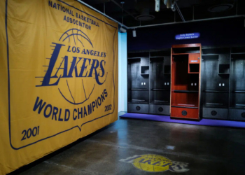 Kobe Bryant locker