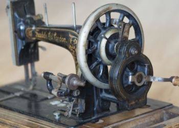 25 Sewing Machine Parts and their Functions