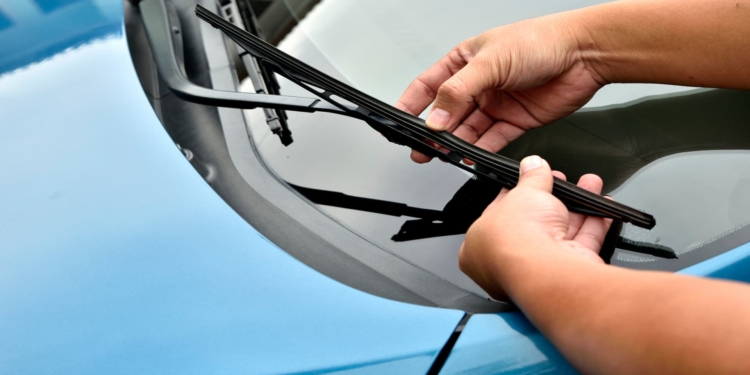 How to Change a Car's Windshield Wiper Blades Yourself