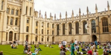 WHAT YOU SHOULD KNOW ABOUT STUDYING IN THE UNITED KINGDOM