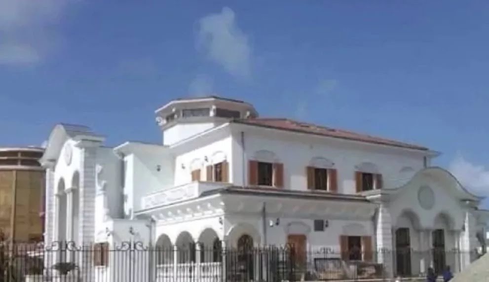 ₦80 Billion Mike Adenuga's Mansion