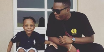 Olamide and Son, Batifèori