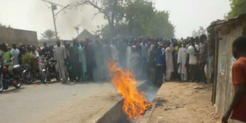 Jungle Justice: Mob set Motorcycle thief ablaze in Kebbi