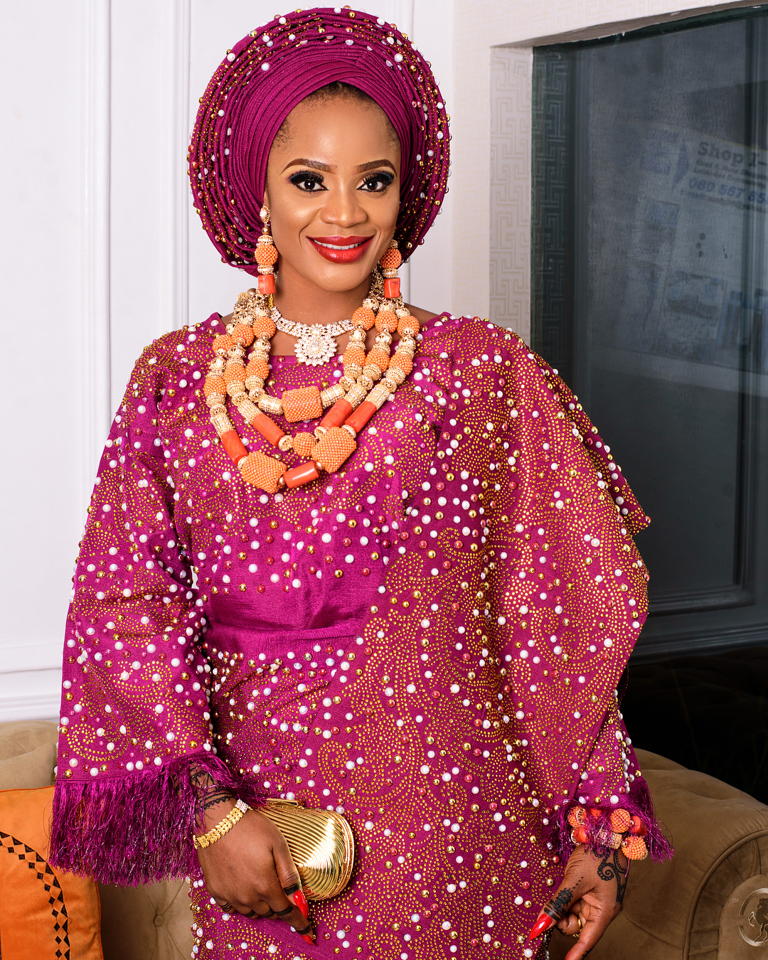 Actress, Uche Ogbodo Wows In Beautiful Traditional Outfit
