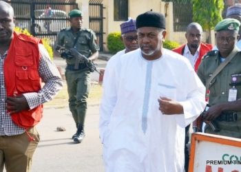 Dasuki within court premises