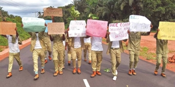 Protesting corps members