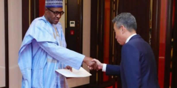 Nigerian President, Muhammadu Buhari and South Korean Ambassador to Nigeria, Mr Lee In Tae.