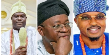 L-R Ooni of Ife, Governor Gboyega Oyetola and Oluwo of Iwo