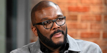 Tyler Perry gives restaurant staff N7.7million as tips