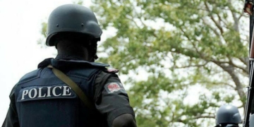 Lockdown: Kwara Police prohibit walking on street