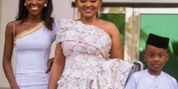 Tonto Dikeh, Yvonne Jegede and others celebrate actress, Mercy Aigbe on father's day