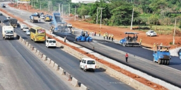 FG shuts Kara Bridge on Lagos-Ibadan Expressway for integrity test