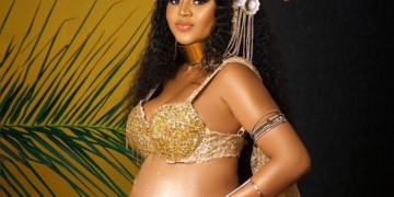 Regina Daniels release semi-nude maternity photo shoot