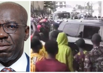 VIDEO: Edo State Governor, Obaseki 'booed' by angry residents at the Palace of Oba Benin