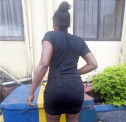 Kidnappers Force Young Lady To Have Sex With Elder Broth