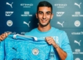 Manchester City sign winger Ferran Torres