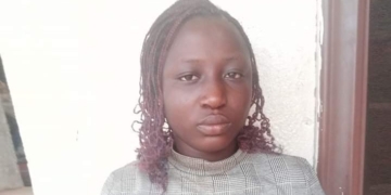 Young lady with 'lost memory' found wandering about in Abeokuta