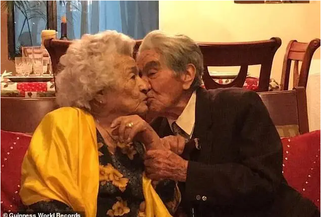 Couple whose families tried to stop from getting married set to celebrate 80 years anniversary