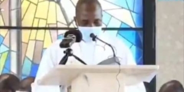 VIDEO: Catholic priest slumps and dies while preaching in Cameroon