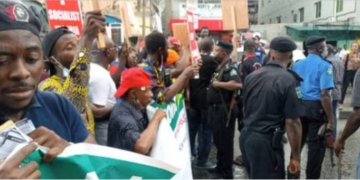 PHOTOS: Protest rocks Lagos community over hike fuel and electricity