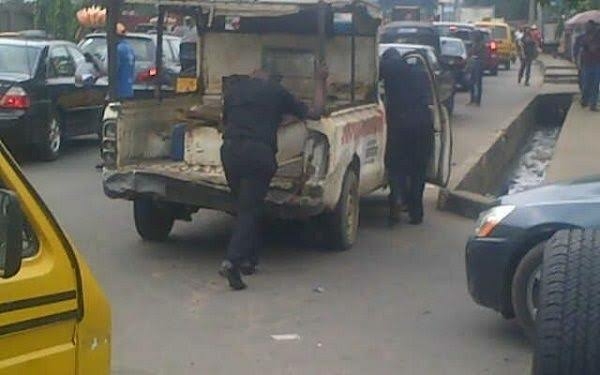 Officers pushing a faulty operational vehicle on duty (Image for depiction)